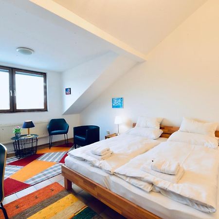 Charming Attic Apartment Near Messe Wien And Center Luaran gambar
