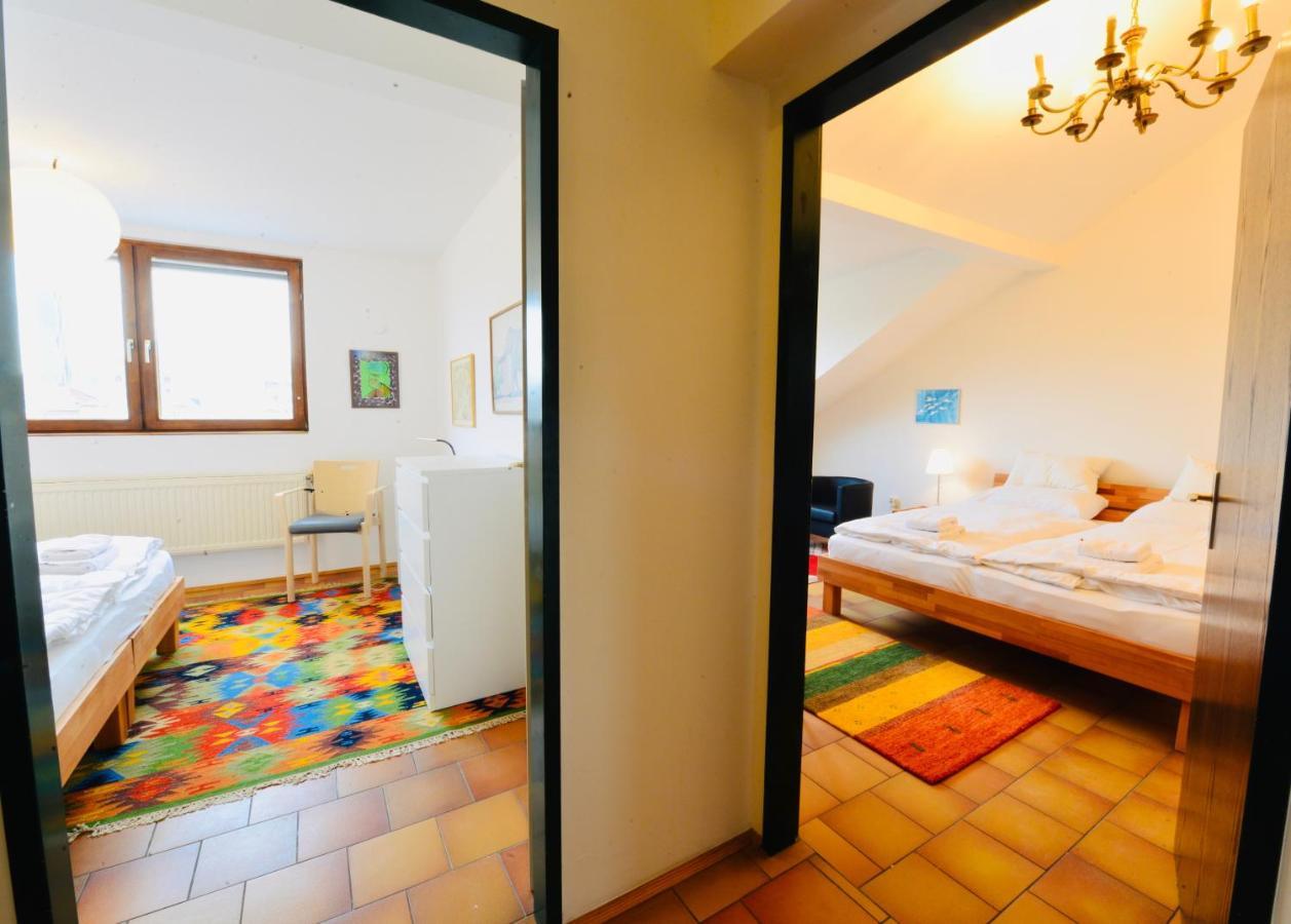 Charming Attic Apartment Near Messe Wien And Center Luaran gambar