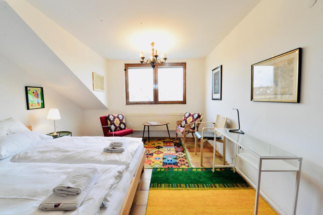 Charming Attic Apartment Near Messe Wien And Center Luaran gambar