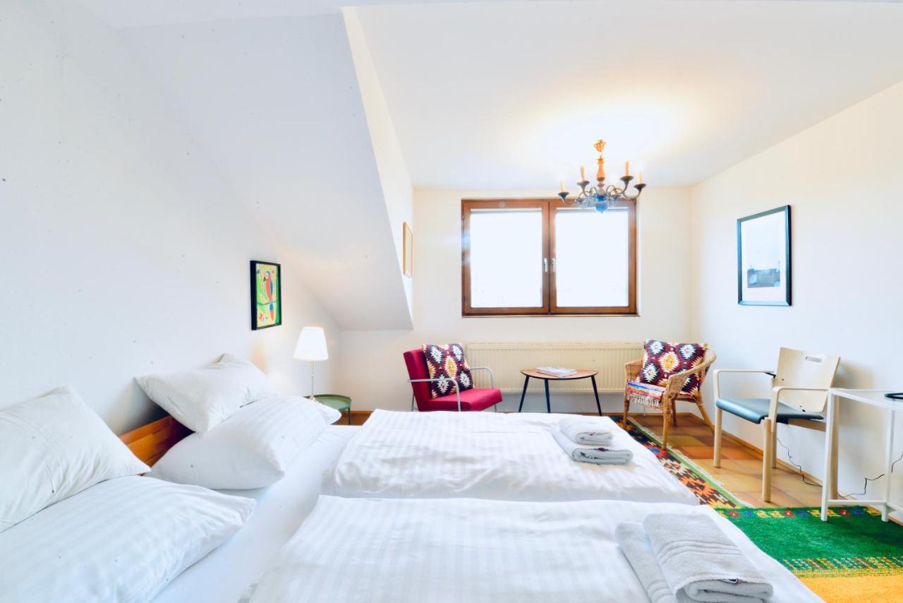 Charming Attic Apartment Near Messe Wien And Center Luaran gambar